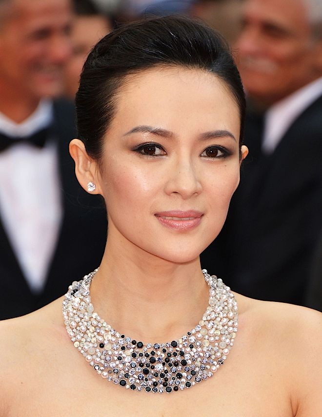 Ziyi Zhang w biżuterii Chanel. Kolczyki i naszyjniki atrakcją Cannes