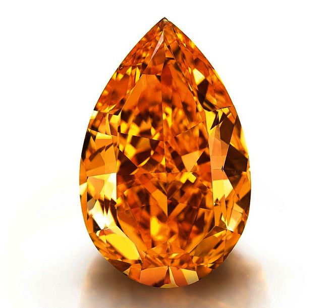 Największy pomarańczowy diament na świecie 