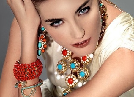 To będzie modne: 5 trendów w biżuterii na jesień 2013
