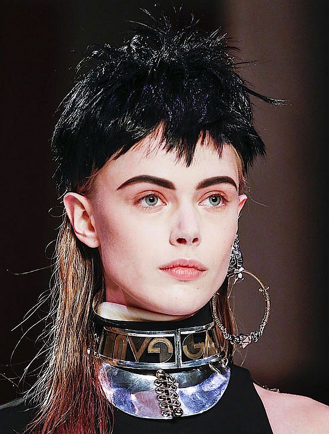 Punkowa biżuteria Jean-Paul Gaultier. Vogue: trendy w biżuterii jesień/zima 2013/2014, część 4